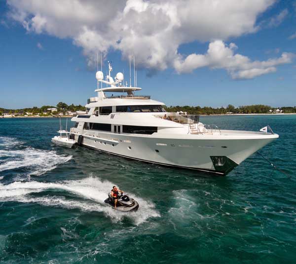 Westport 130 Composite Yacht Construction - Westport Yachts