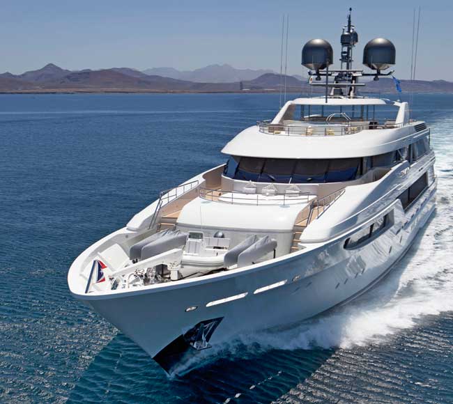 Westport Yachts New Yacht Construction Sales Charters