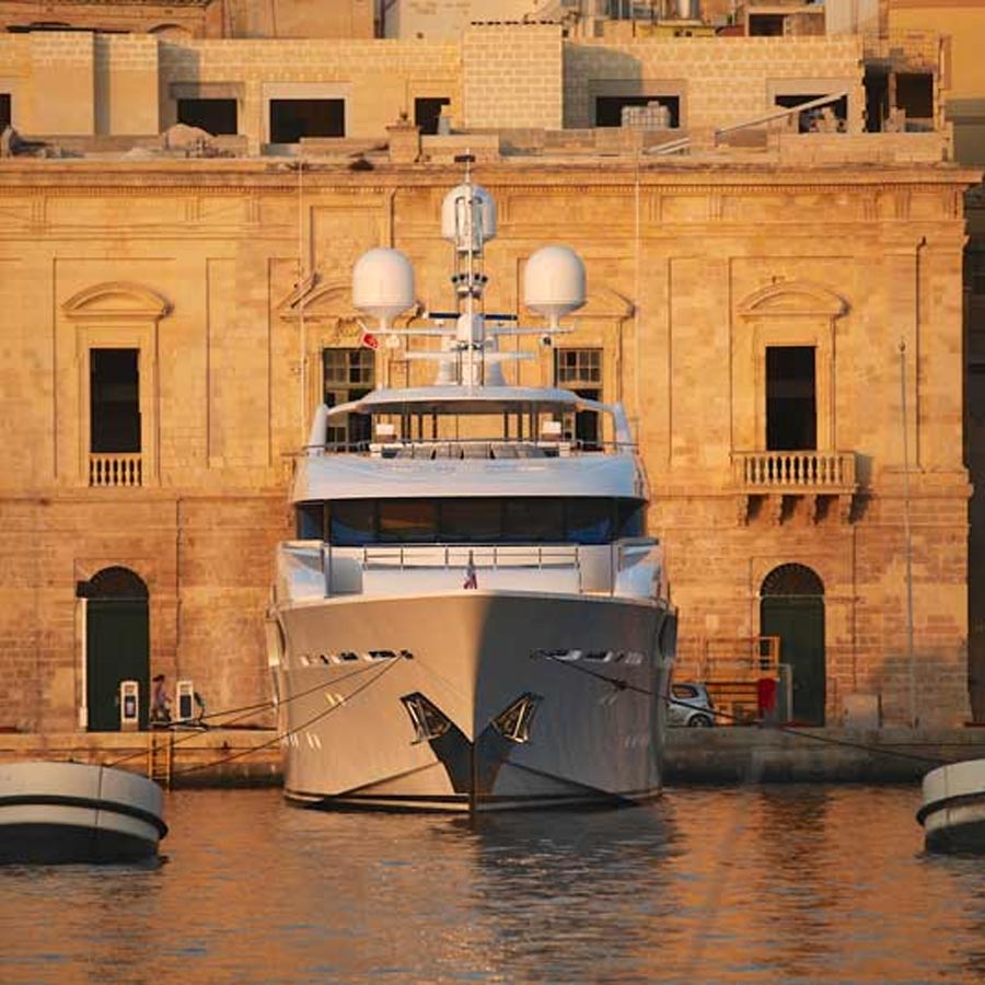Mediterranean – Italy / Capri – Amalfi Yacht Charters